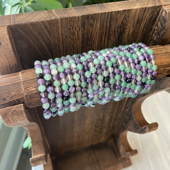 Fluorite Amethyst and Green Aventurine Bracelet (one) - Picture 3 of 5